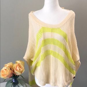 🆕 Roxy Sweater Size Large